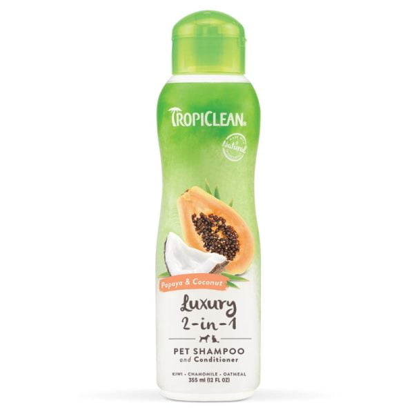 82006 Σαμπουάν γενικής χρήσης. Το σαμπουάν TropiClean® Papaya & Coconut 2 σε 1 έχει απαλή δράση και ευχάριστο τροπικό άρωμα. Με παπάγια & καρύδα µαλακώνει και ξεµπερδεύει το τρίχωµα. Το ακτινίδιο και το χαμομήλι θρέφουν το ξηρό δέρµα και επαναφέρουν την υγρασία. Αραιώνεται 16 προς 1.